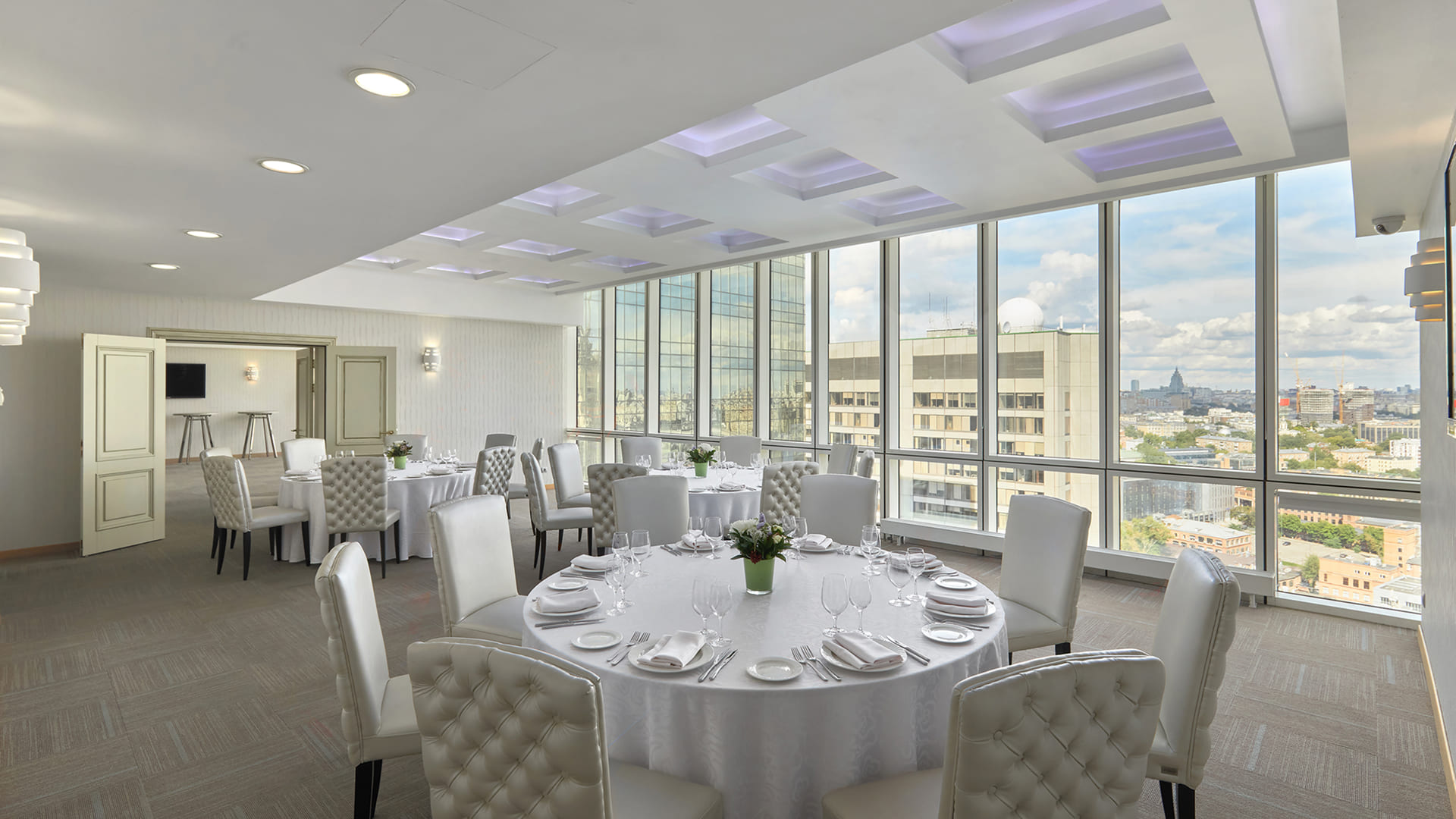 Премьер Лаунж